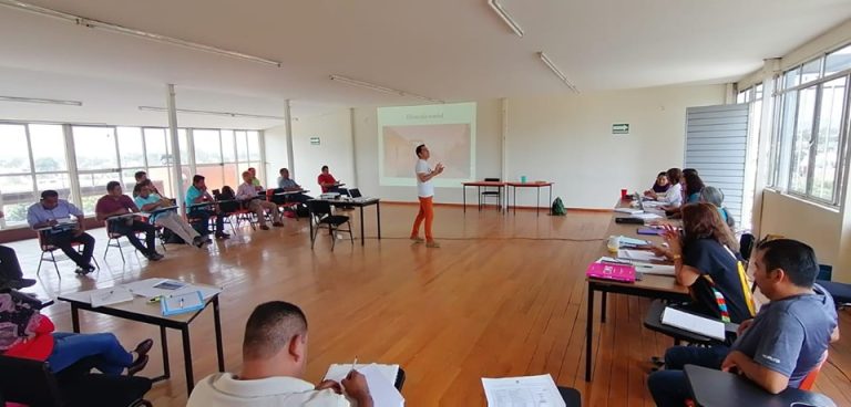 Talleres para docentes de los Centros de Maestros de Oaxaca