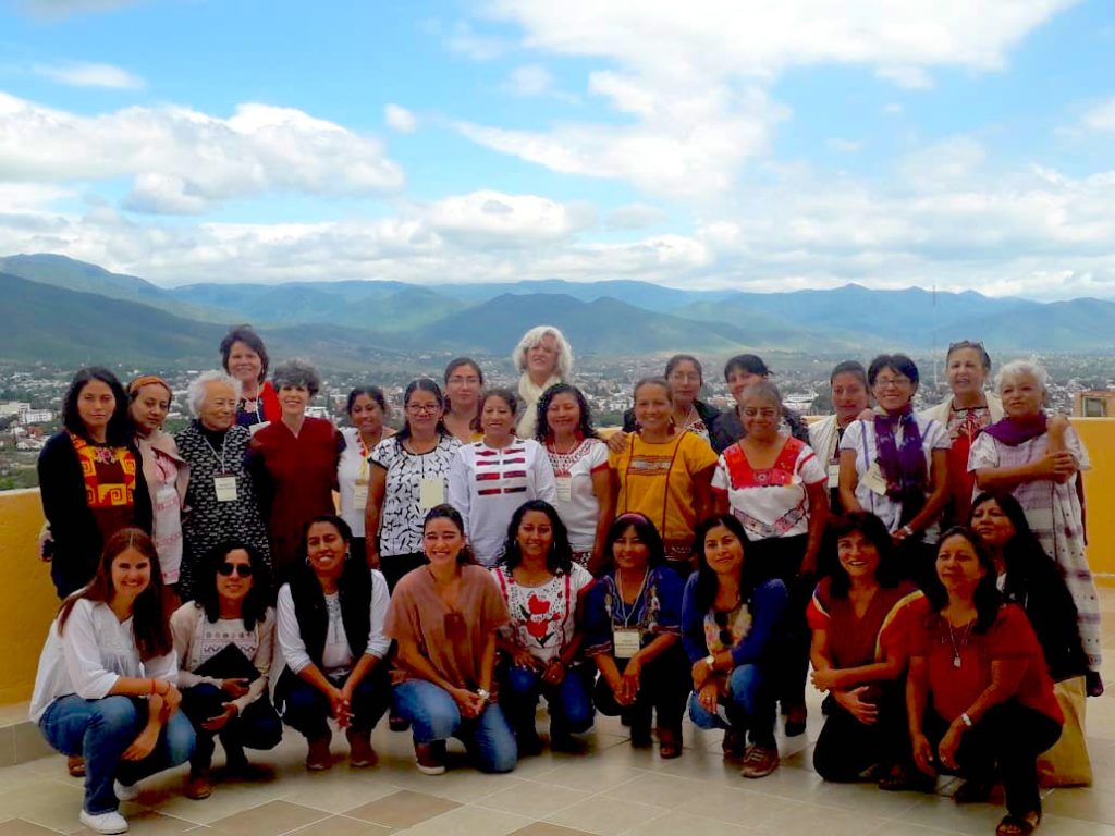 Seminario de Género realiza Diálogos para la participación política de las mujeres
