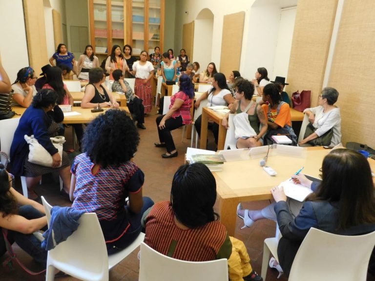 Conversatorio Salud Materna Indígena: estrategias para su avance
